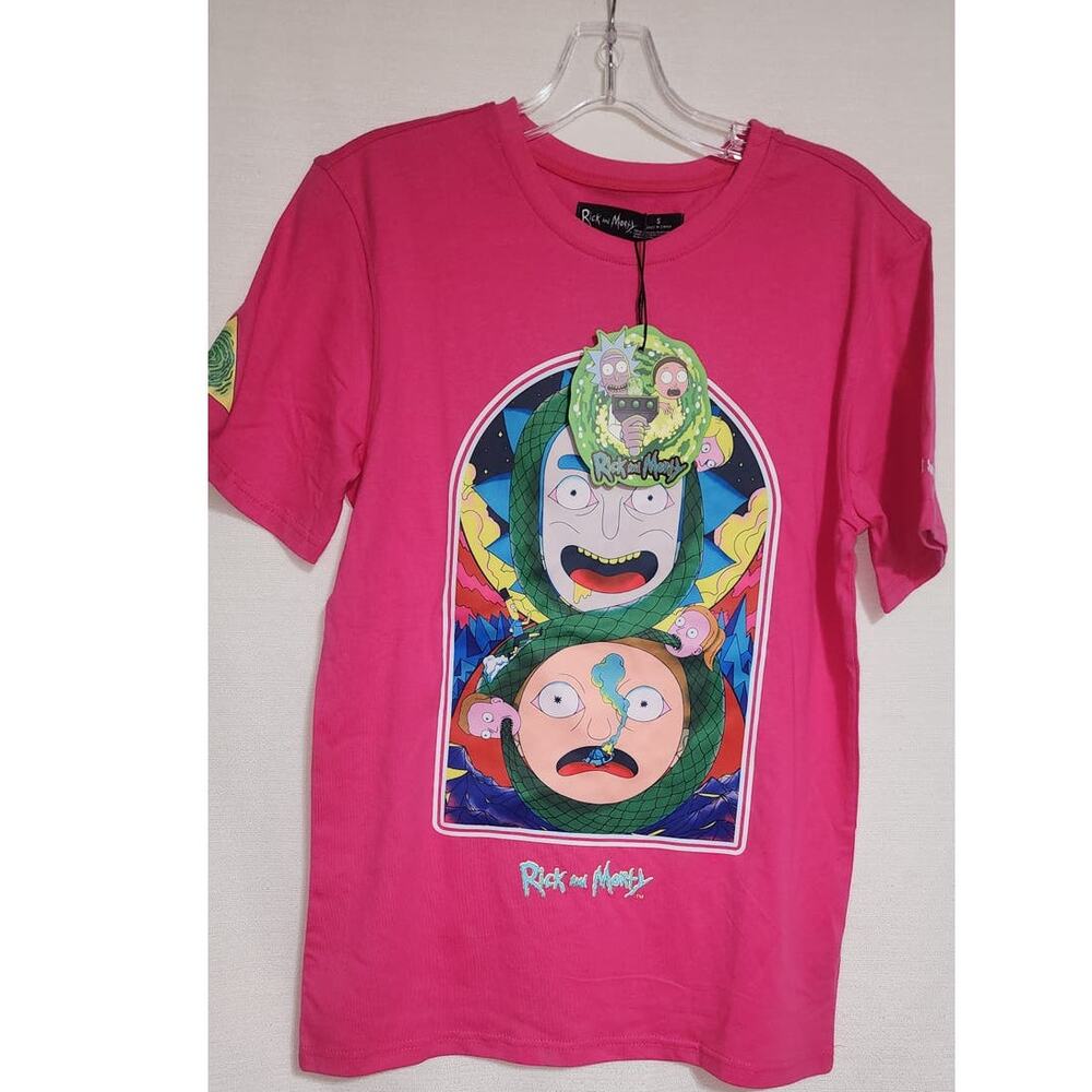 rick and morty pink shirt small men